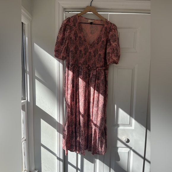 Universal Thread Coral Pink Paisley Print Puff Sleeve Midi Dress - Picture 2 of 6